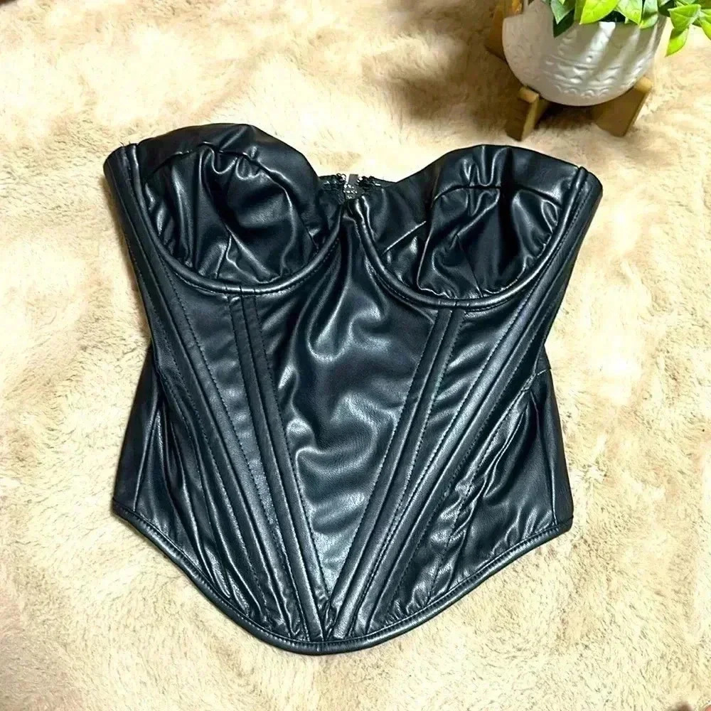 Women Faux Leather Corse Black